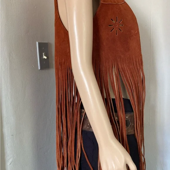 Vintage 60s 70s 80s Boho Hippie Brown Fringe Suede Vest Size S/XS - Picture 4 of 11